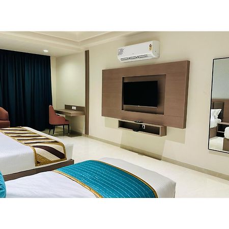 Hotel Shree Ji Inn Kishangarh  Bagian luar foto