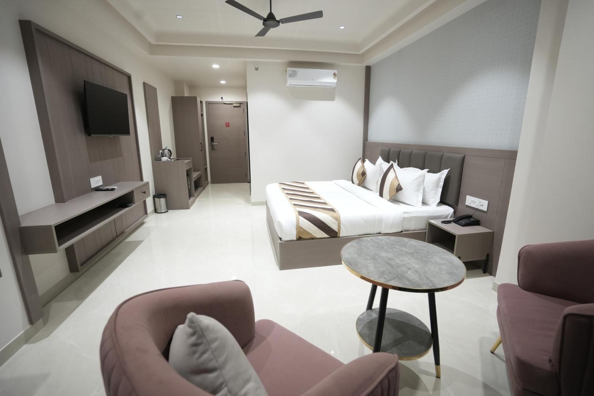 Hotel Shree Ji Inn Kishangarh  Bagian luar foto