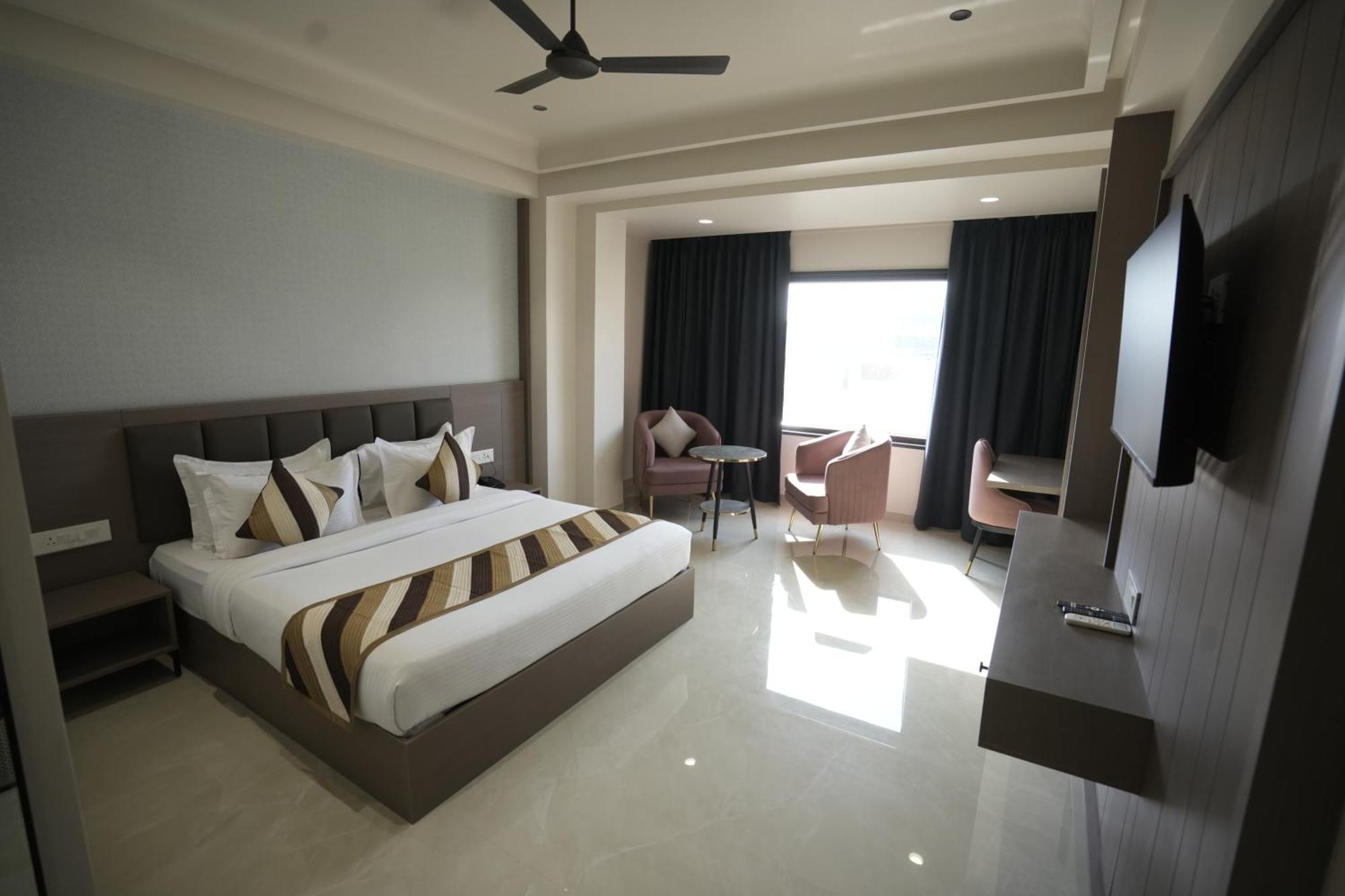 Hotel Shree Ji Inn Kishangarh  Bagian luar foto